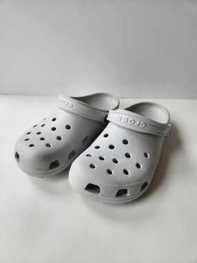 Crocs Gray Mens7/Womens9 Clog Shoes - Lightweight Comfort